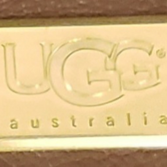 UGG Australia Brown Leather Wristlet - Picture 5 of 5